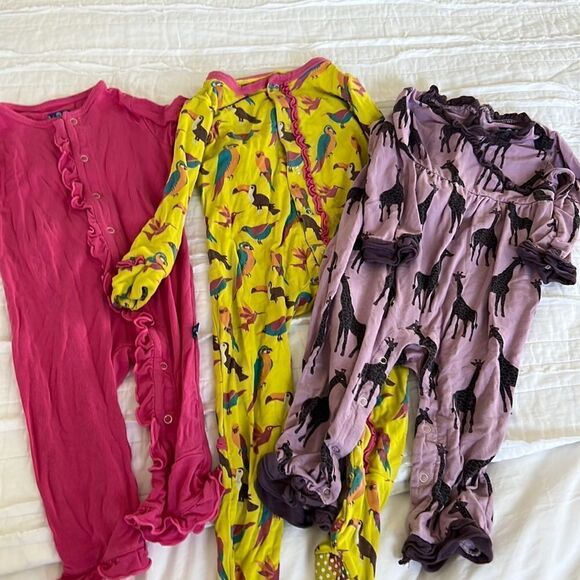 Bundle of kickee pants pajamas - Picture 1 of 10